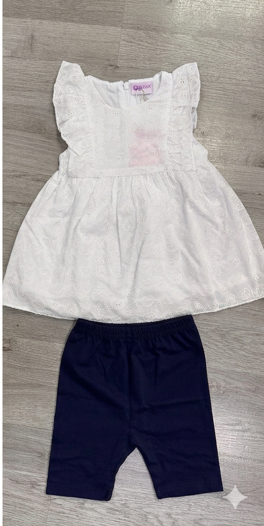 Completo Estivo 2 Pezzi Bambina in Pizzo con Ricamo a Cuori e Leggings Shorts - immagine 2